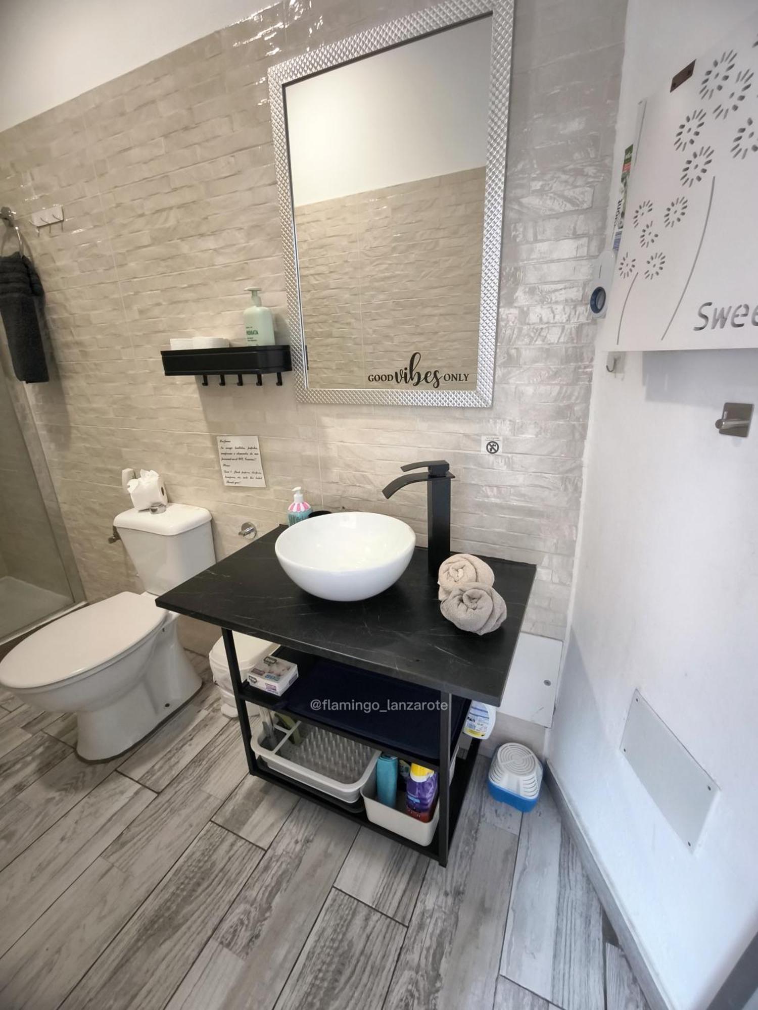 Habitacion Flamingo, Entrada Privada Y Bano Privado En Suite By Flamingo House, No Fumadores อาร์เรซิเฟ ภายนอก รูปภาพ